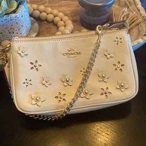 Coach hand purse white with flowers